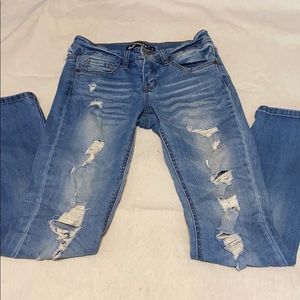 Ripped Stretchy Skinny Jeans ***Super Cheap***
